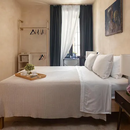 Vella Nit Hotel Canet de Mar